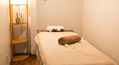 サロンで体験する